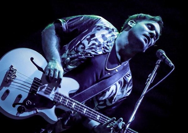 "Ahora, la m&uacute;sica comenz&oacute; a sonar y ya nada m&aacute;s importa", declar&oacute; Bambi Charpentier en sus redes