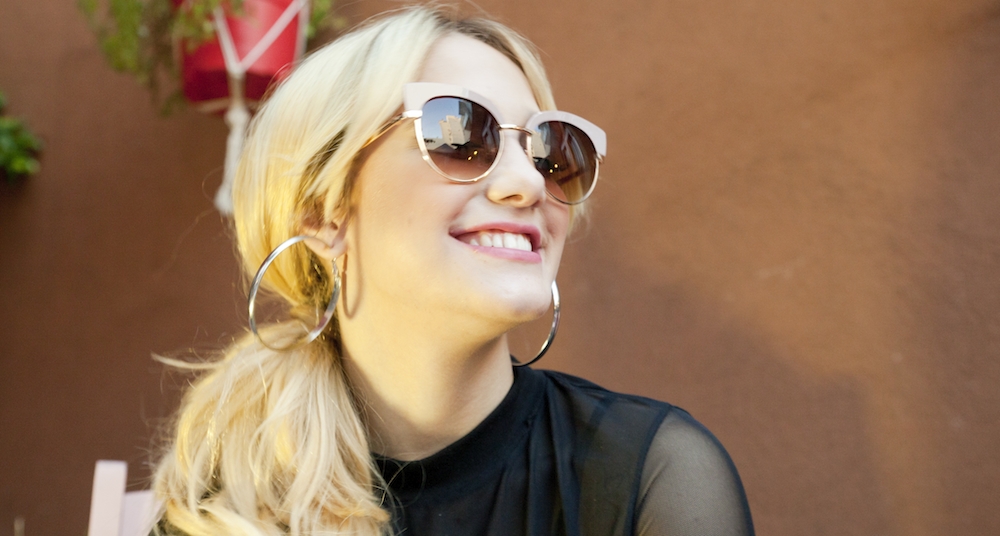 &Aacute;ngela Torres, &iacute;ntima con TMH