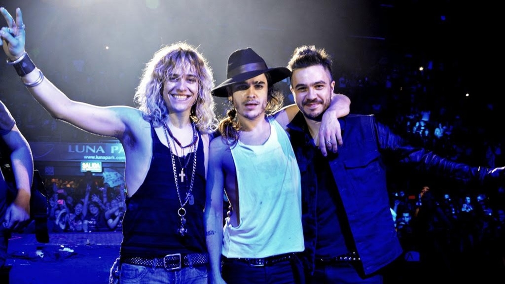 #Sab&iacute;asQue Airbag est&aacute; preparando dos videos con una idea muy particular