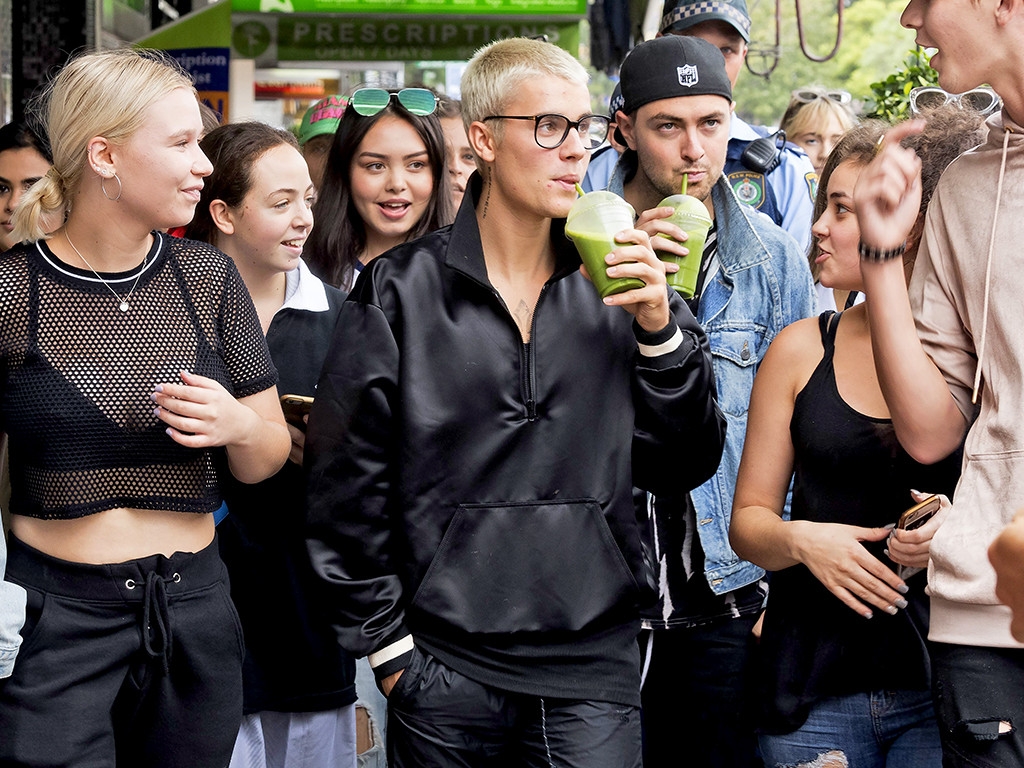 Justin Bieber tuvo que almorzar con sus fans