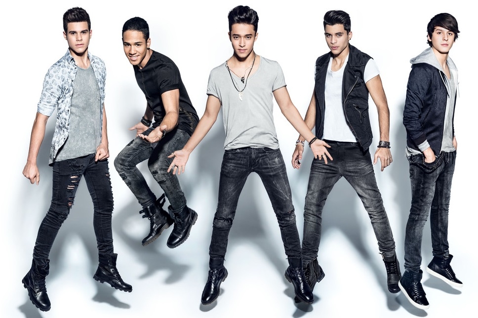&iexcl;CNCO lanz&oacute; nuevo sencillo a pedido de sus fans!
