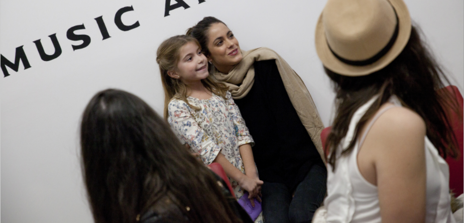 &iexcl;Im&aacute;genes exclusivas! Tini merend&oacute; con sus fans y TMH estuvo presente