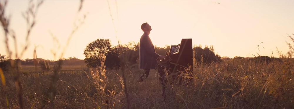 &iquest;Sab&iacute;as que justo antes de empezar a rodar el nuevo video de Axel el equipo se llev&oacute; una sorpresa?