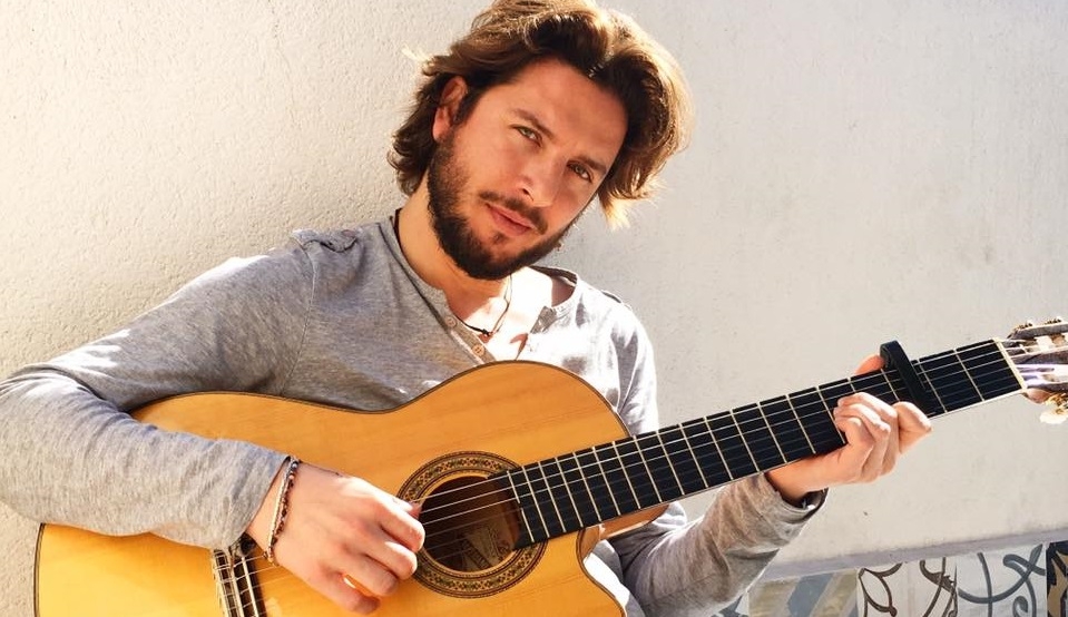 Manuel Carrasco &iacute;ntimo: &ldquo;Tengo al ni&ntilde;o muy despierto, aquel Manuel que siempre he sido y soy&rdquo;