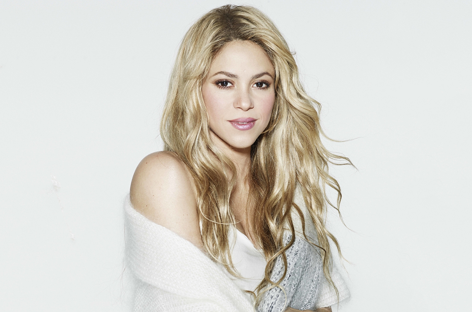 Shakira deja en claro su posici&oacute;n pol&iacute;tica &iquest;con una canci&oacute;n?