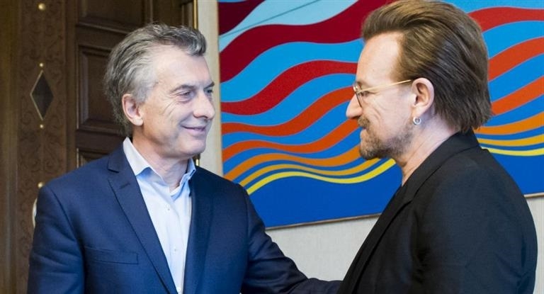 Bono se reuni&oacute; con el presidente argentino