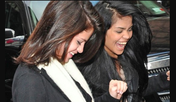 Selena G&oacute;mez es la mejor dama de honor &iexcl;y esto lo prueba!