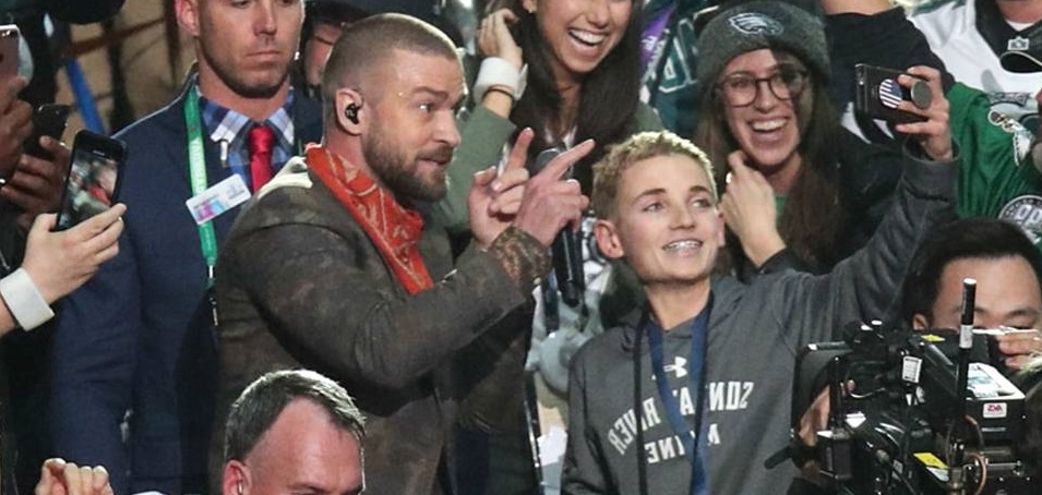 Justin Timberlake sorprendi&oacute; al &ldquo;chico de la selfie&rdquo; del S&uacute;per Bowl 2018
