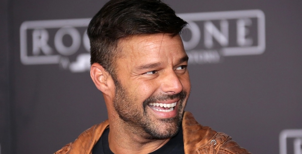 Ricky Martin se arrepiente de haber escondido su homosexualidad