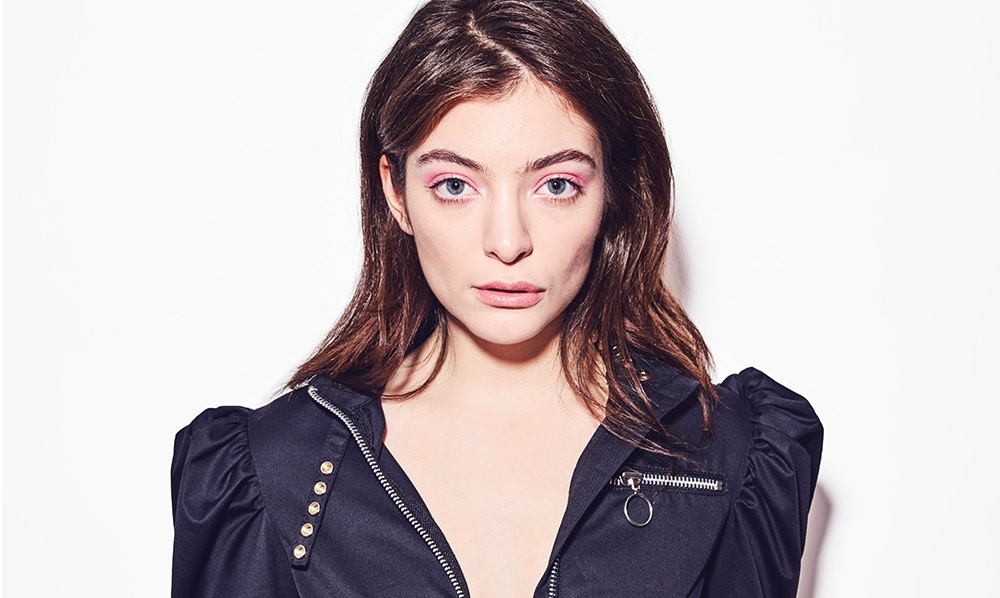 &iexcl;&iquest;Qu&eacute;?! Lorde vaci&oacute; por completo sus redes sociales