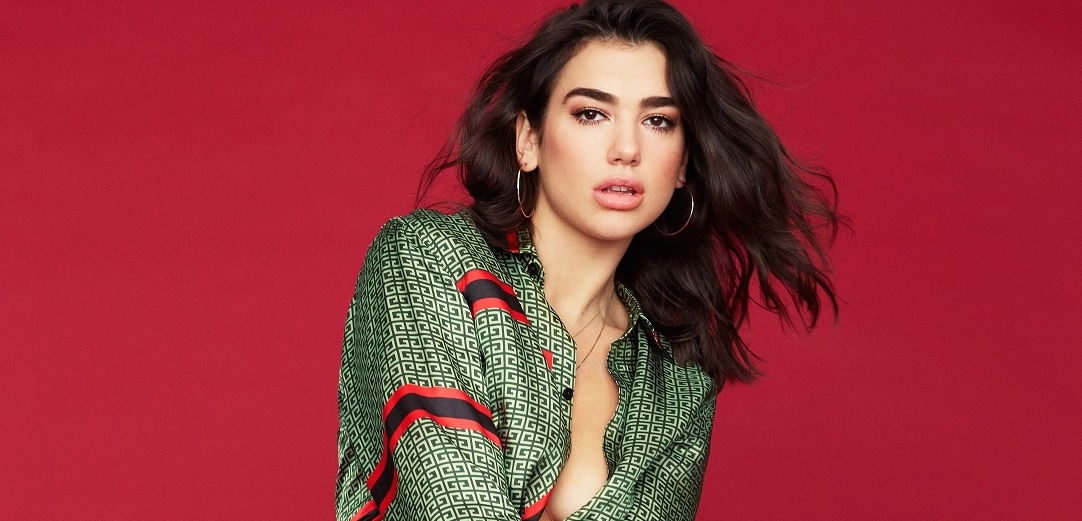Dua Lipa anunci&oacute; el estreno de una nueva colaboraci&oacute;n &iexcl;con la moda!