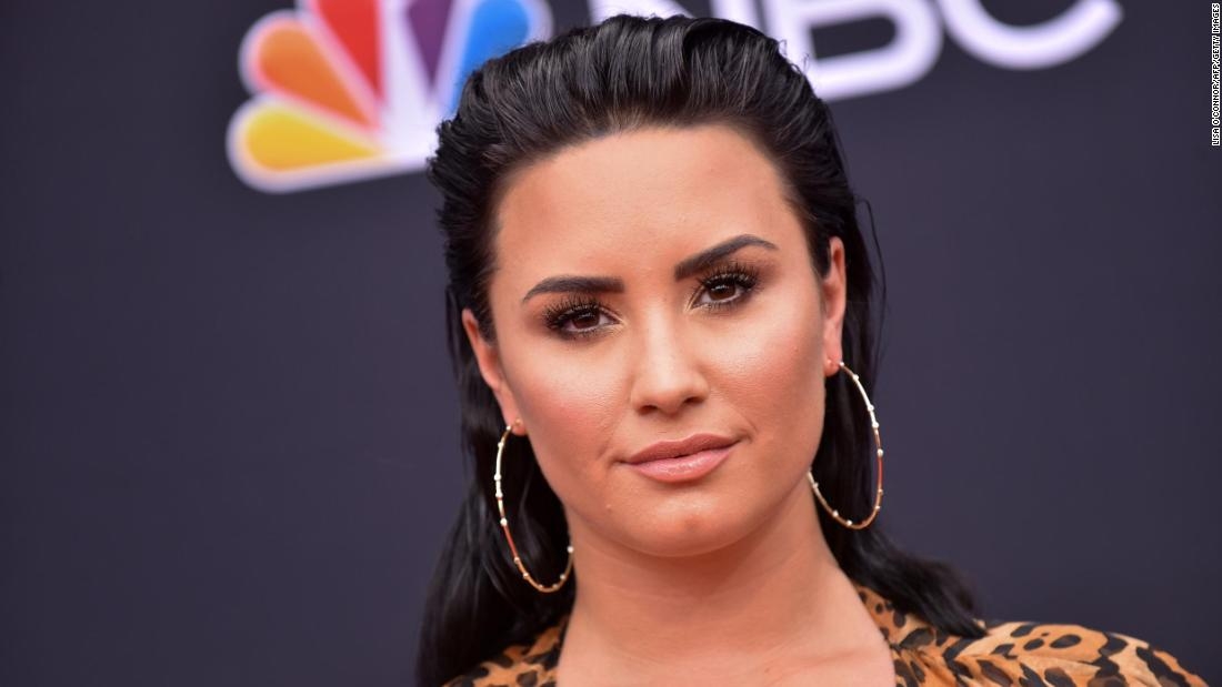 Los fans de Demi Lovato reaccionaron despu&eacute;s que confesara que ya no est&aacute; sobria