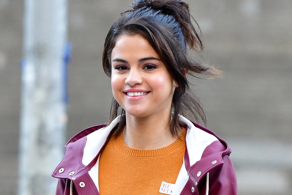 &iexcl;Selena G&oacute;mez se encontr&oacute; con su ex hermano!