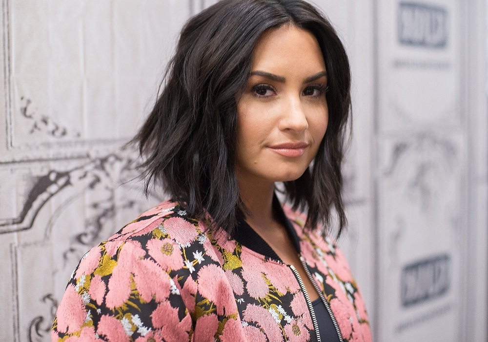 Demi Lovato dej&oacute; el centro de rehabilitaci&oacute;n para viajar a Chicago
