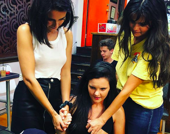 &iexcl;Selena G&oacute;mez y sus amigas se tatuaron juntas!