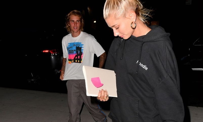 Justin Bieber y Hailey Baldwin bendicen su amor