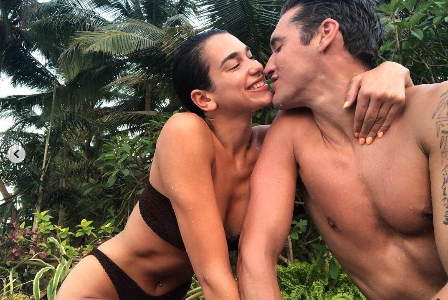 Las ex&oacute;ticas vacaciones de Dua Lipa en la India