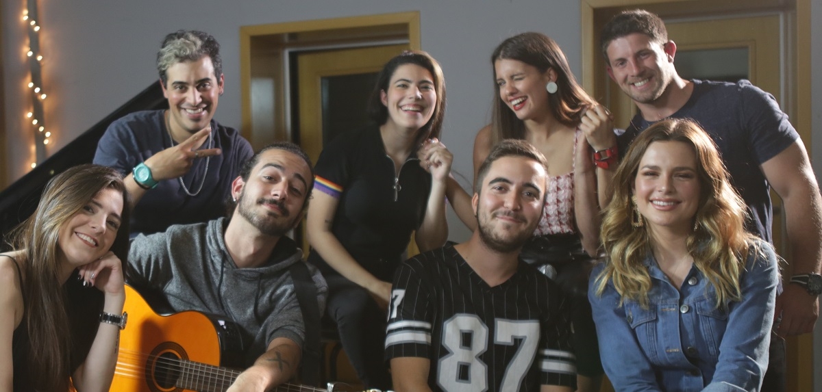 Beret, Chule Von Wernich, Camilu, Aldana Raffaelle, Cande D&iacute;az, Sebas Espejo y Kiki Petrone &iexcl;juntos en ac&uacute;stico!