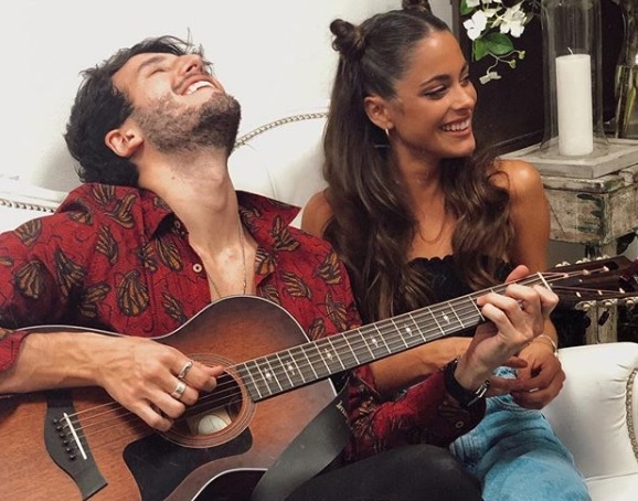 Tini Stoessel habl&oacute; por primera vez de los rumores de romance con Sebasti&aacute;n Yatra