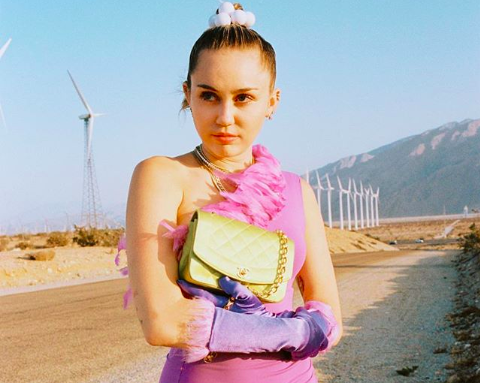 Este es el nuevo look de Miley Cyrus