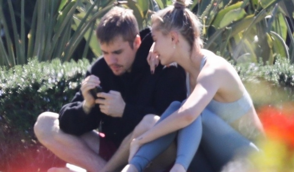 Esto declar&oacute; Hailey Bieber sobre los rumores de crisis con Justin