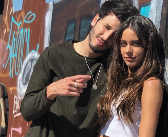 El beso m&aacute;s esperado entre Sebasti&aacute;n Yatra y Tini Stoessel &iexcl;fue en el Luna Park!