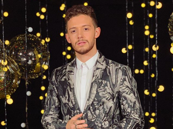&iexcl;YA SALI&Oacute;! Ruggero Pasquarelli estren&oacute; su single debut como solista