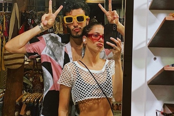 Las vacaciones de Tini Stoessel y Sebasti&aacute;n Yatra en la playa