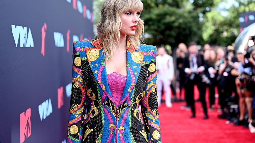 El generoso gesto de Taylor Swift para ayudar a una fan que padece c&aacute;ncer