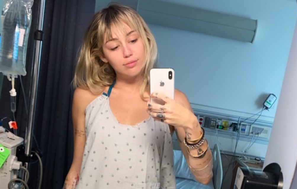 Esto es todo lo que te perdiste sobre el presente de Miley Cyrus