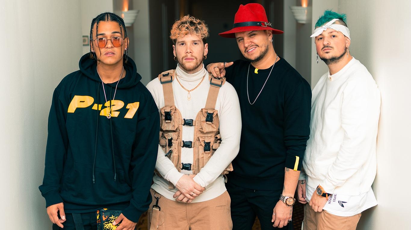 Piso 21 recorri&oacute; la ciudad regalando dulcecitos a la gente