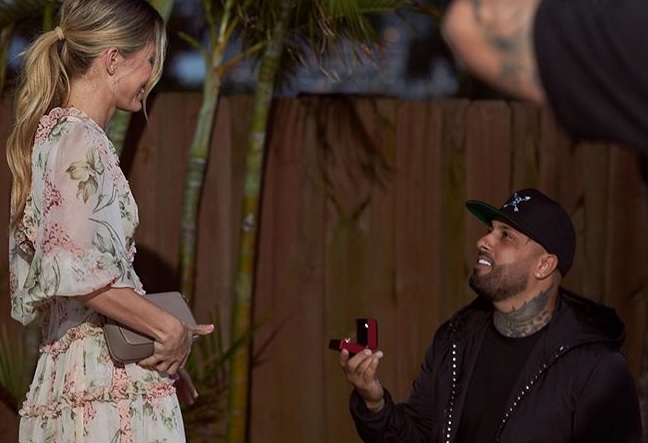 La rom&aacute;ntica propuesta de casamiento de Nicky Jam a su novia