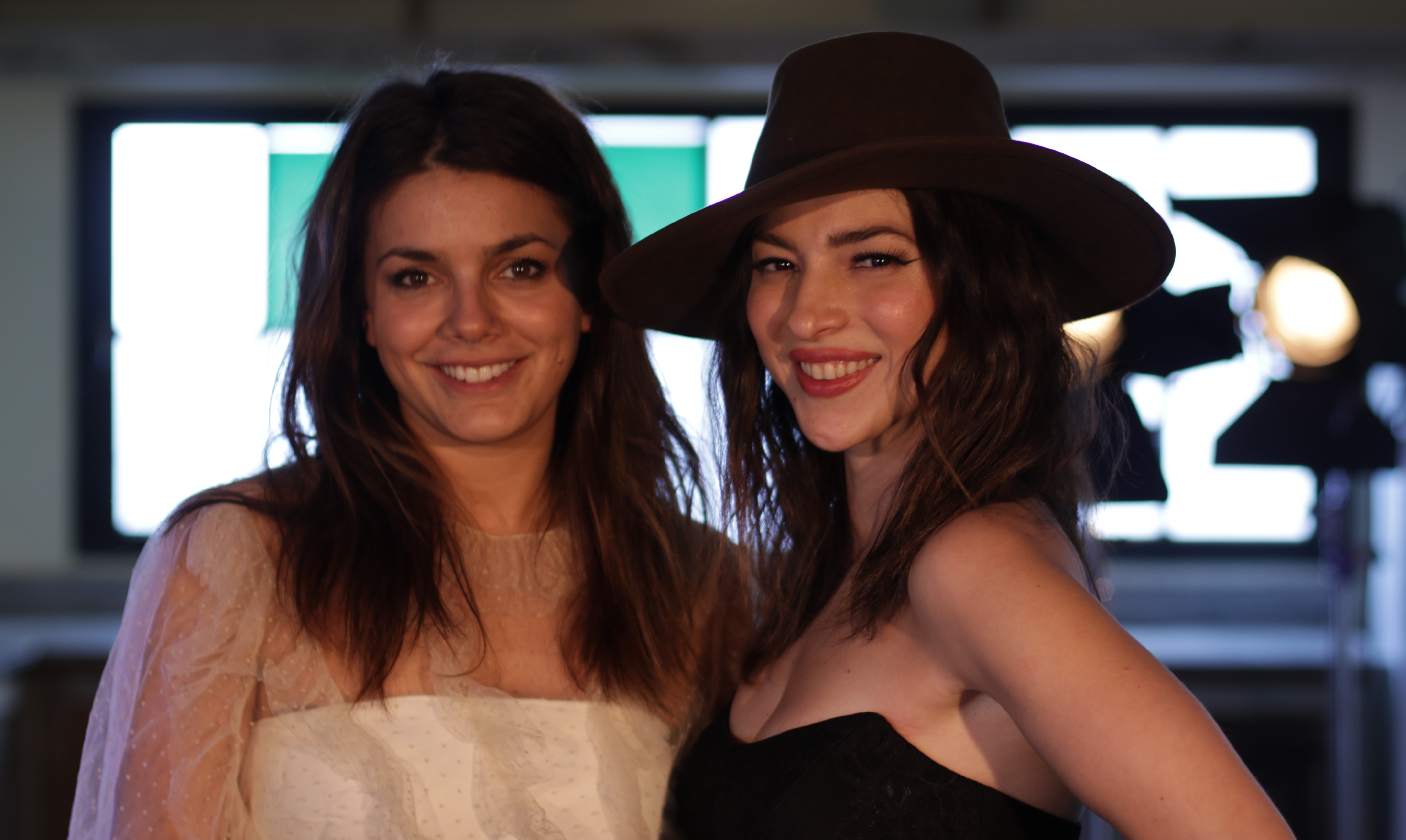 Natalie Perez y Paty Cant&uacute; en ac&uacute;stico