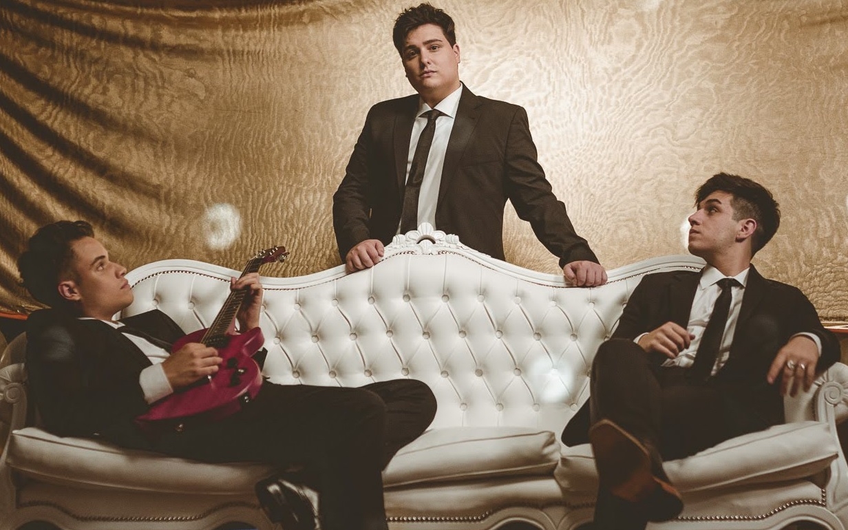 The Fam presenta "&iquest;Qu&eacute; Tal Si Bailamos?"