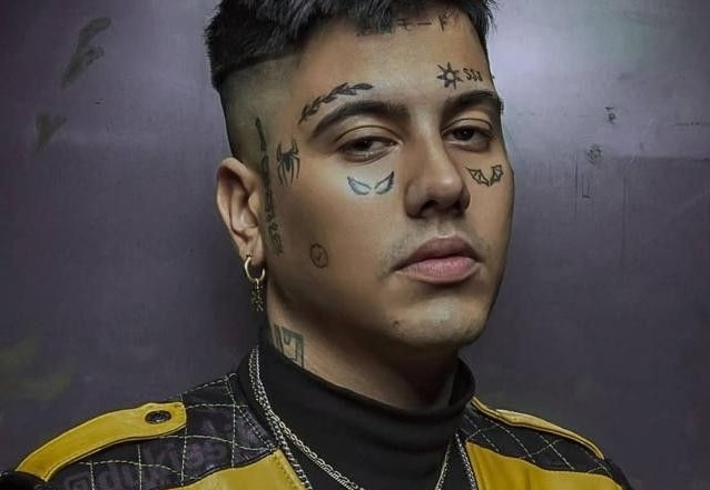 El duro mensaje de Duki tras las cr&iacute;ticas de la prensa a su novia