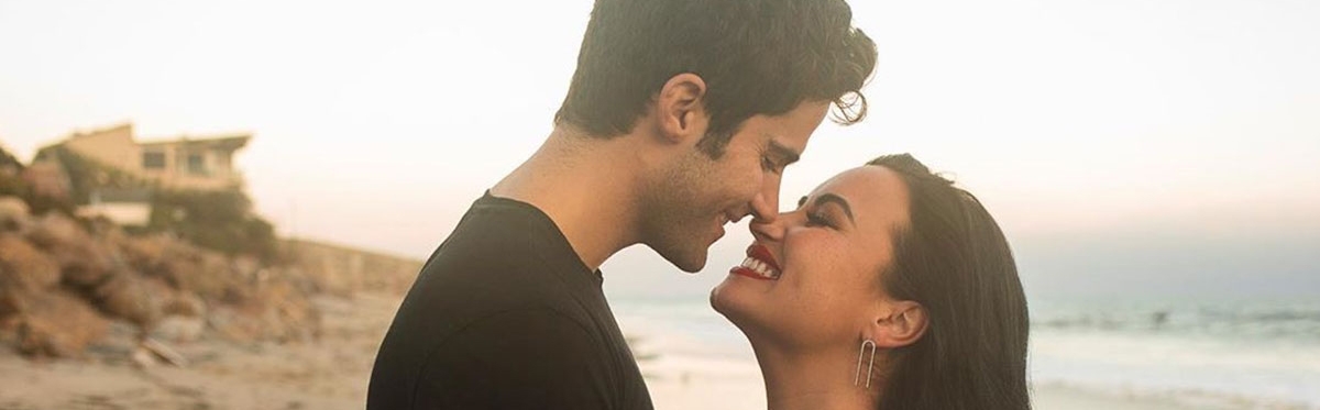Demi Lovato habl&oacute; de su relaci&oacute;n con Max Ehrich