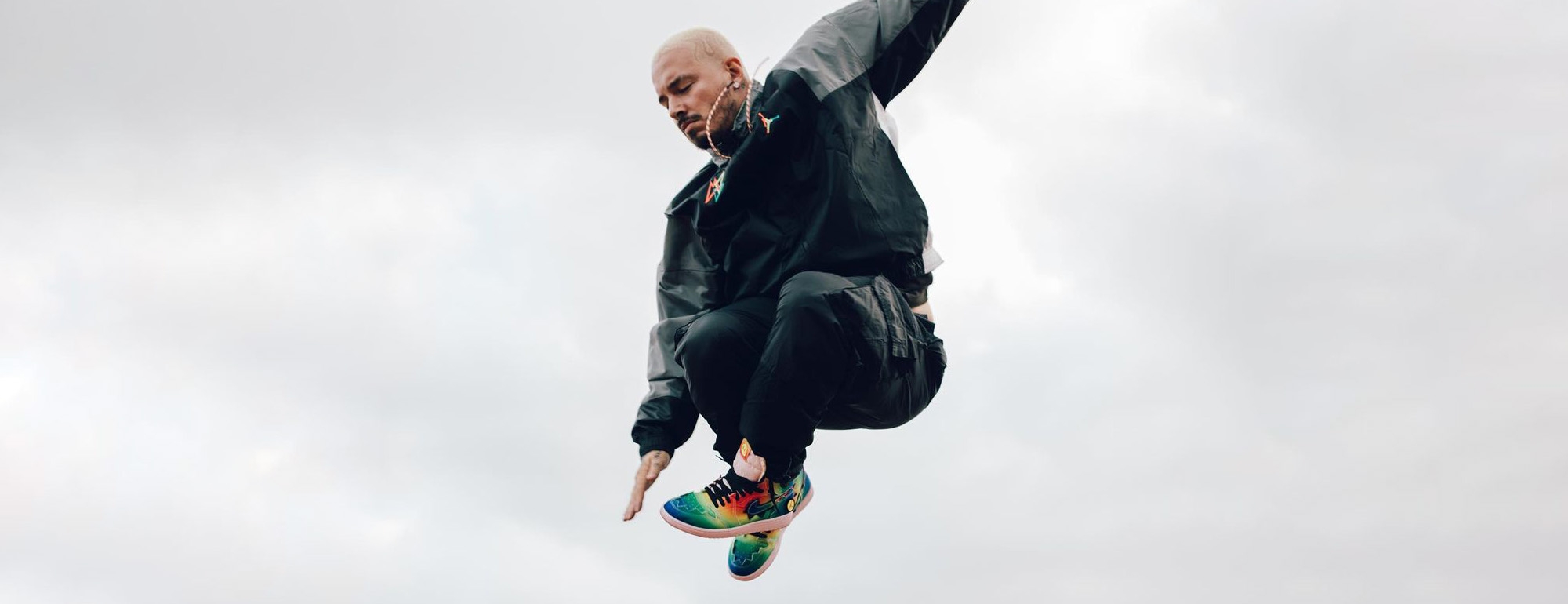 &iexcl;Mira el incre&iacute;ble nuevo tatuaje de J Balvin!