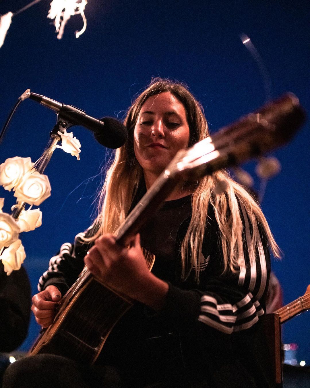 Clara Ballestero: &ldquo;Hubo una transformaci&oacute;n en m&iacute; mientras hac&iacute;a el disco&rdquo;