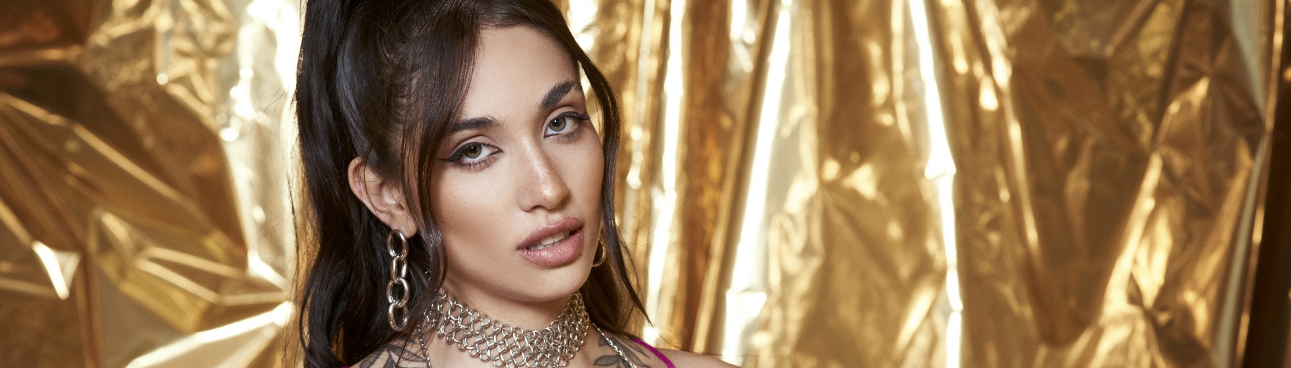 Mar&iacute;a Becerra se abre sobre su relaci&oacute;n con Cazzu, TINI, Lola &Iacute;ndigo, Duki y m&aacute;s