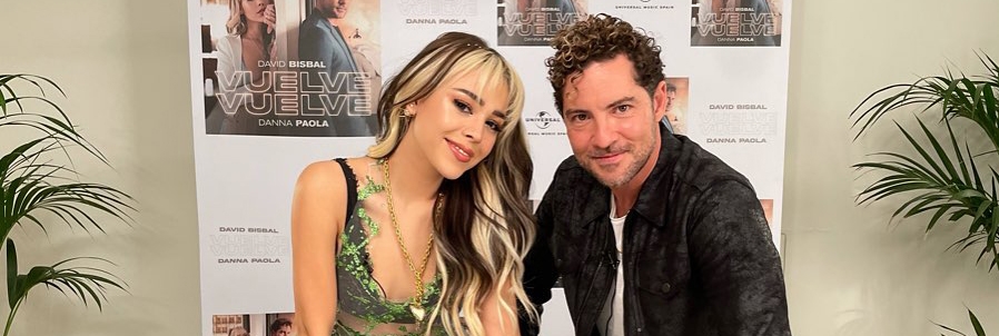 "Vuelve vuelve" lleg&oacute; a los 10M y as&iacute; lo festejaron David Bisbal y Danna Paola