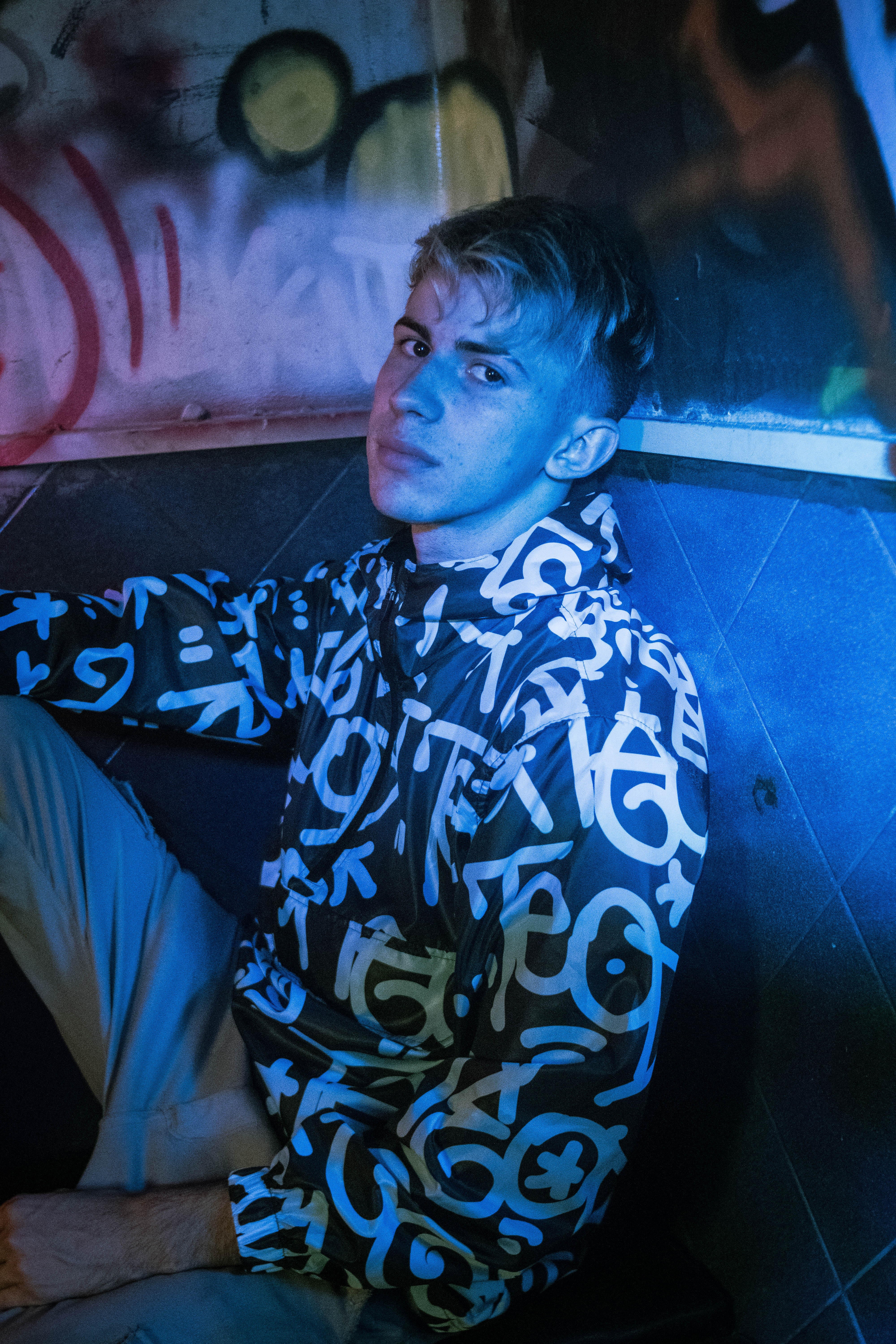 Luo est&aacute; de estreno con "Lo que el odio nos dej&oacute;"