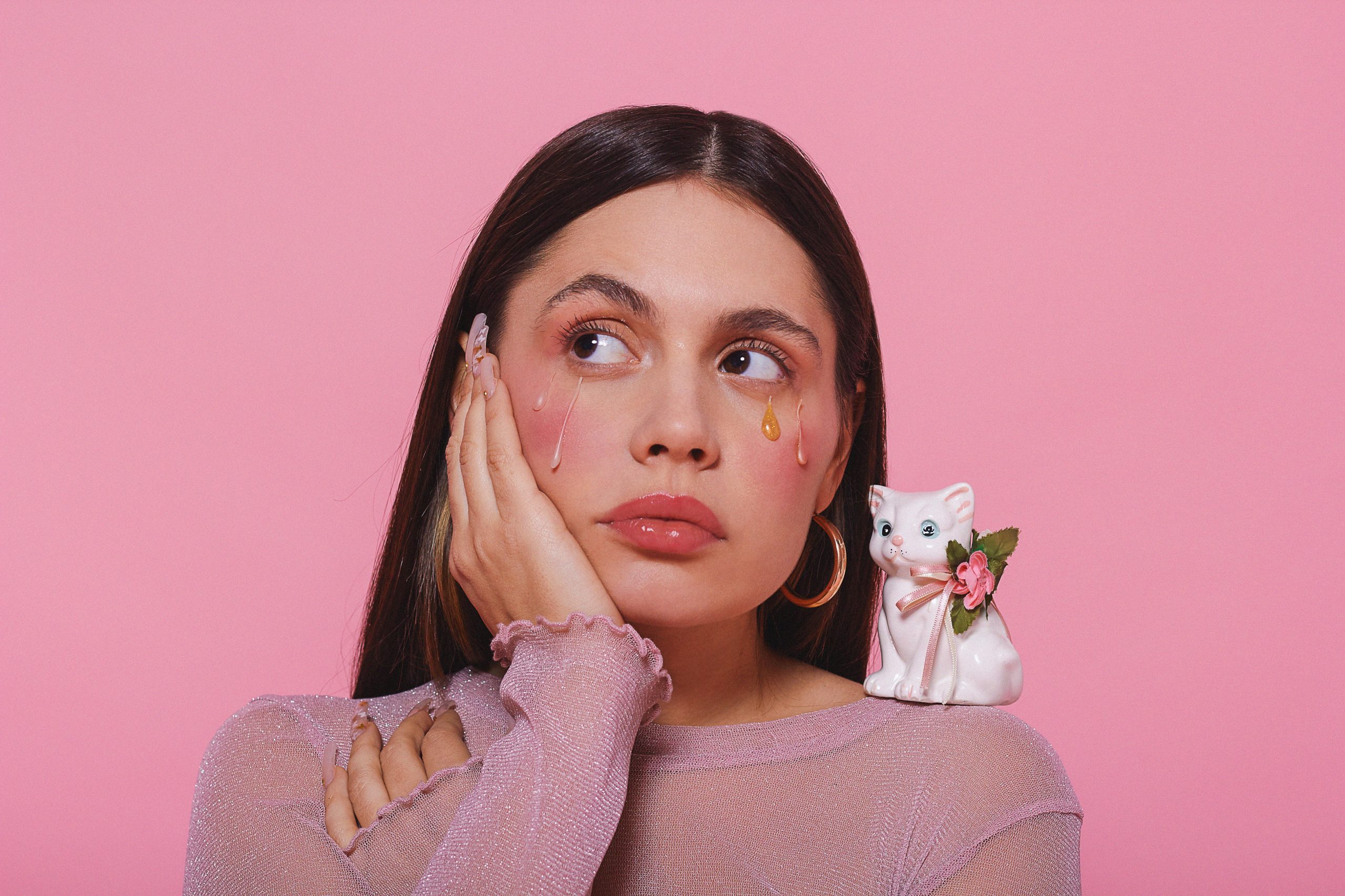 SIMONA estren&oacute; su carta astral&hellip; &iexcl;hecha canci&oacute;n!