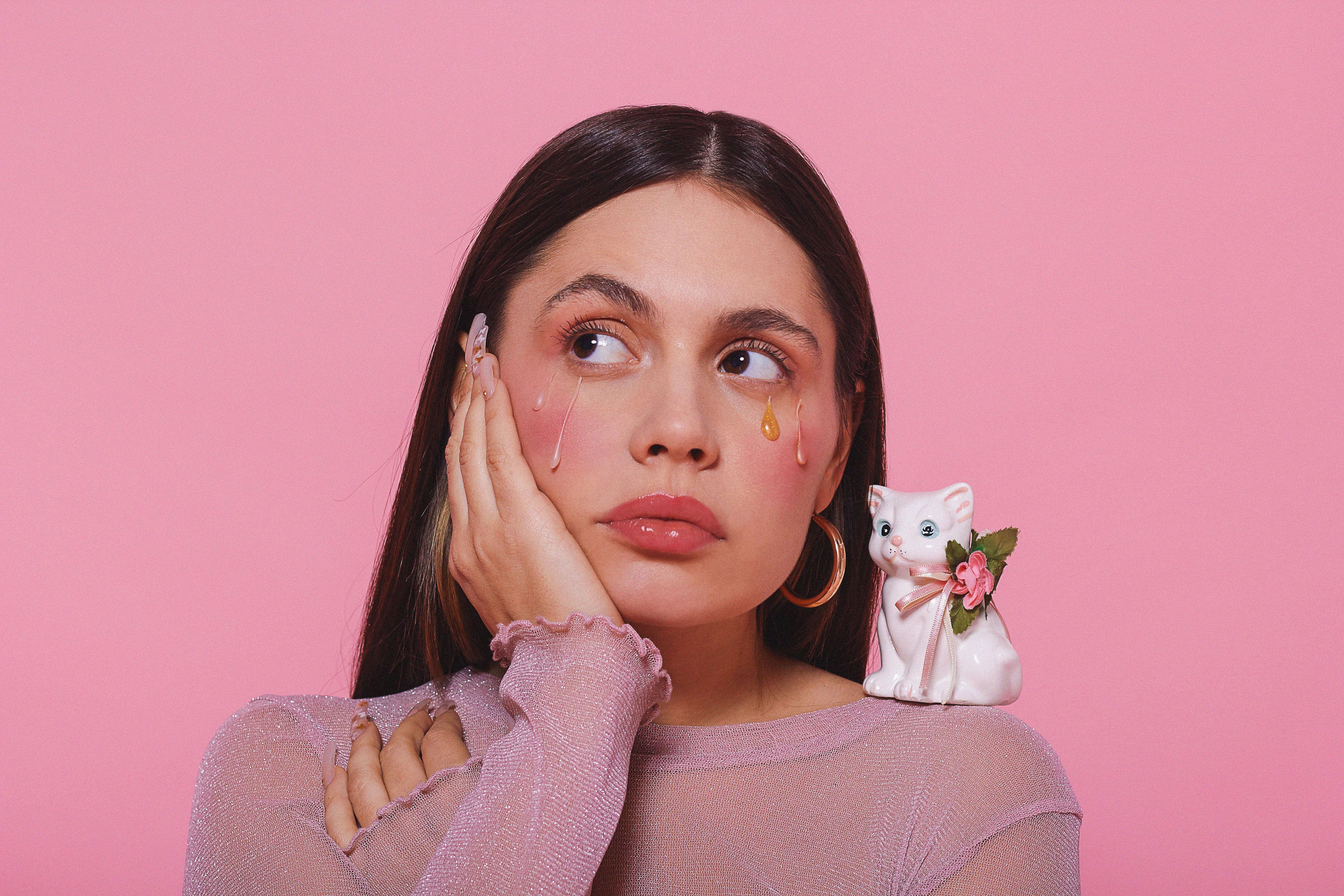 SIMONA estren&oacute; su carta astral&hellip; &iexcl;hecha canci&oacute;n!