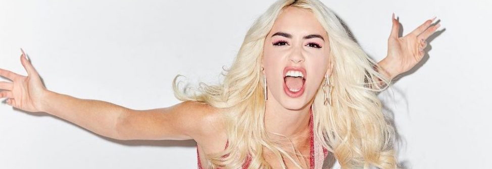 Los momentos m&aacute;s divertidos de Lali en Sky Rojo