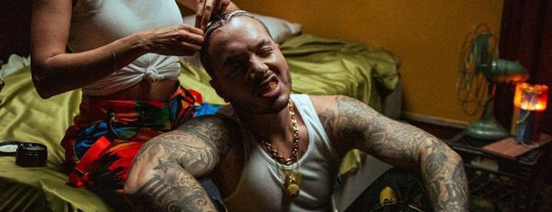 J Balvin comparti&oacute; im&aacute;genes exclusivas del backstage de su &uacute;ltimo estreno