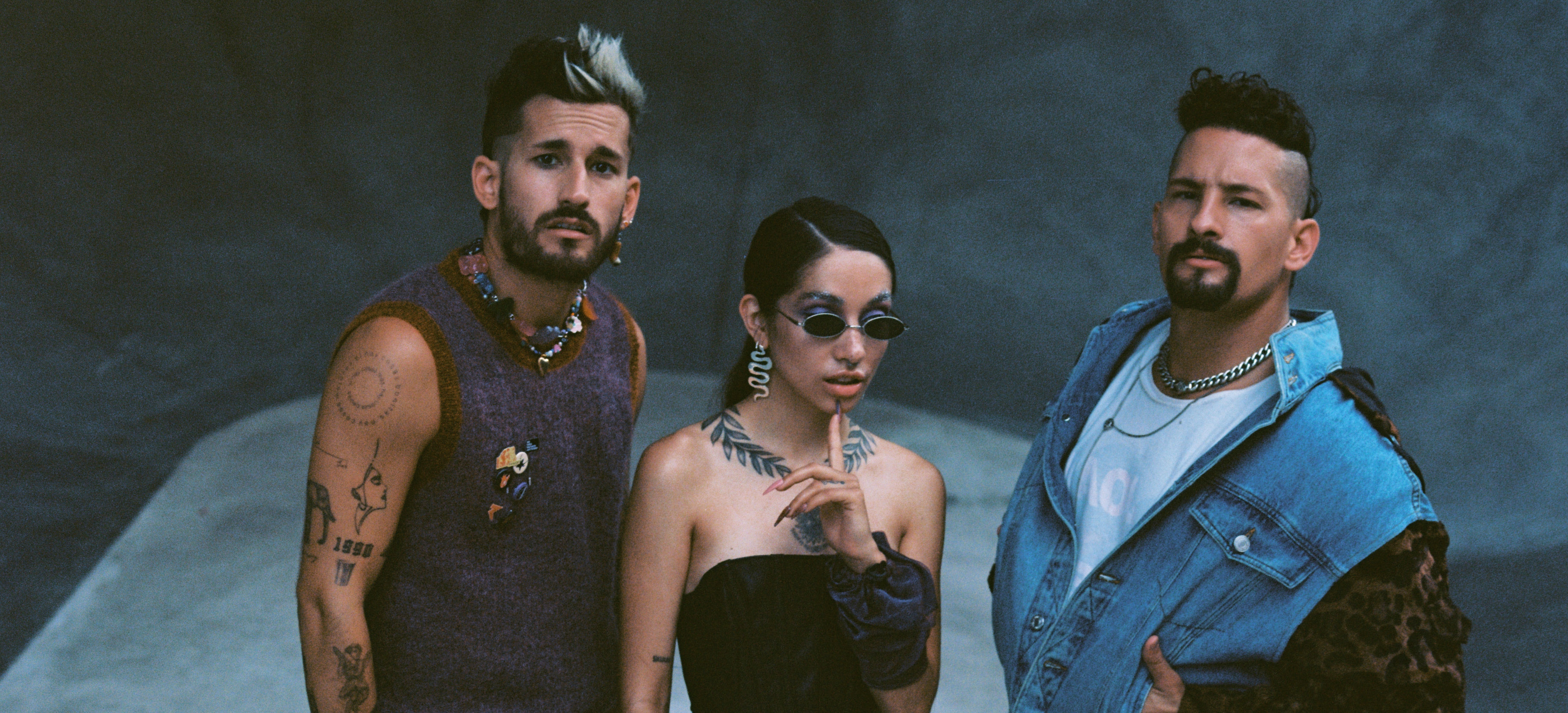 &iexcl;YA SALI&Oacute;! Mau y Ricky & Mar&iacute;a Becerra estrenaron "Mal Acostumbrao"