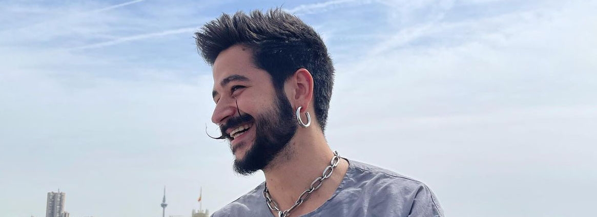 &iexcl;Mira esta incre&iacute;ble versi&oacute;n de "999" que hizo Camilo en la ruta!