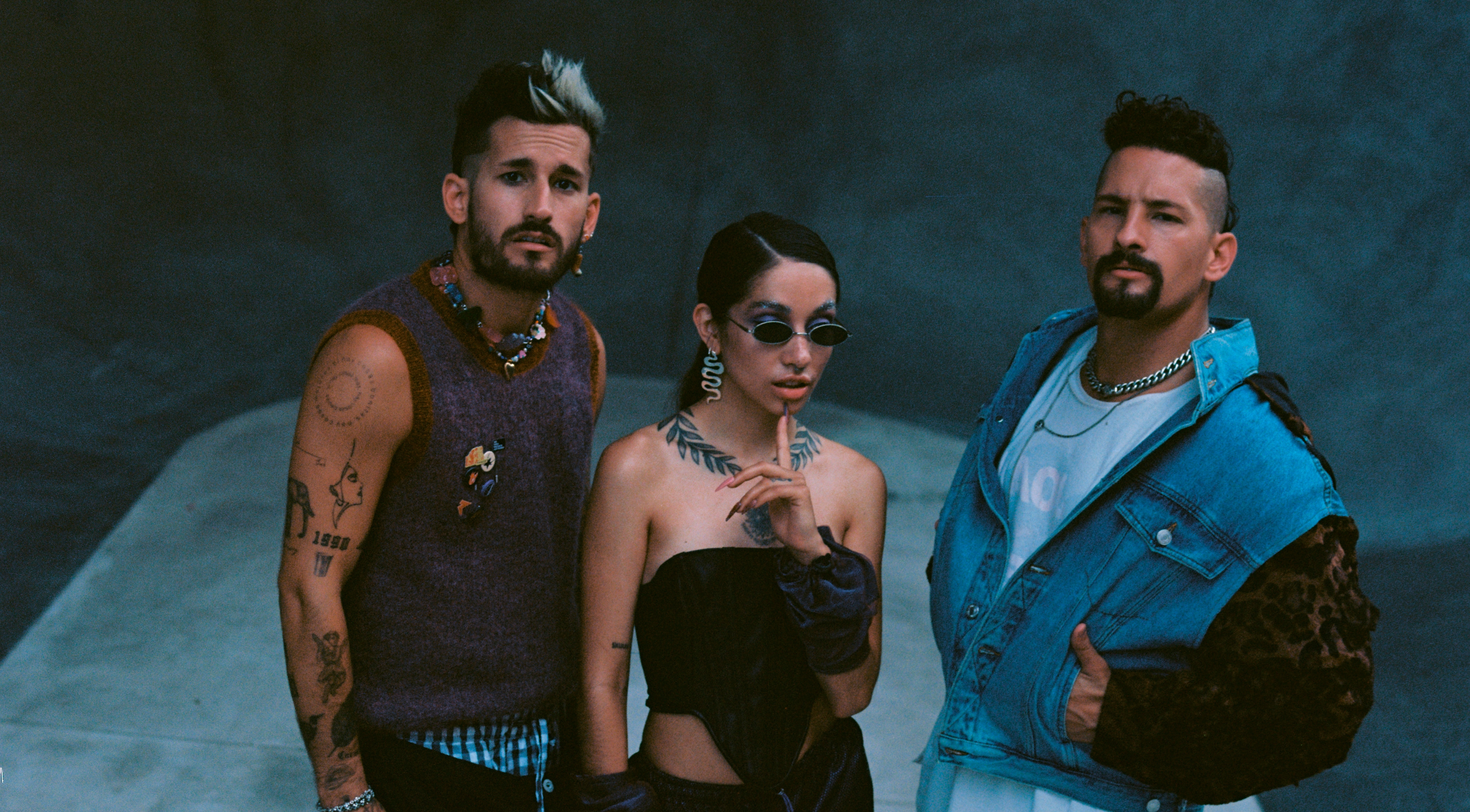 Mau y Ricky & Mar&iacute;a Becerra hicieron una versi&oacute;n ac&uacute;stica de "Mal Acostumbrao"