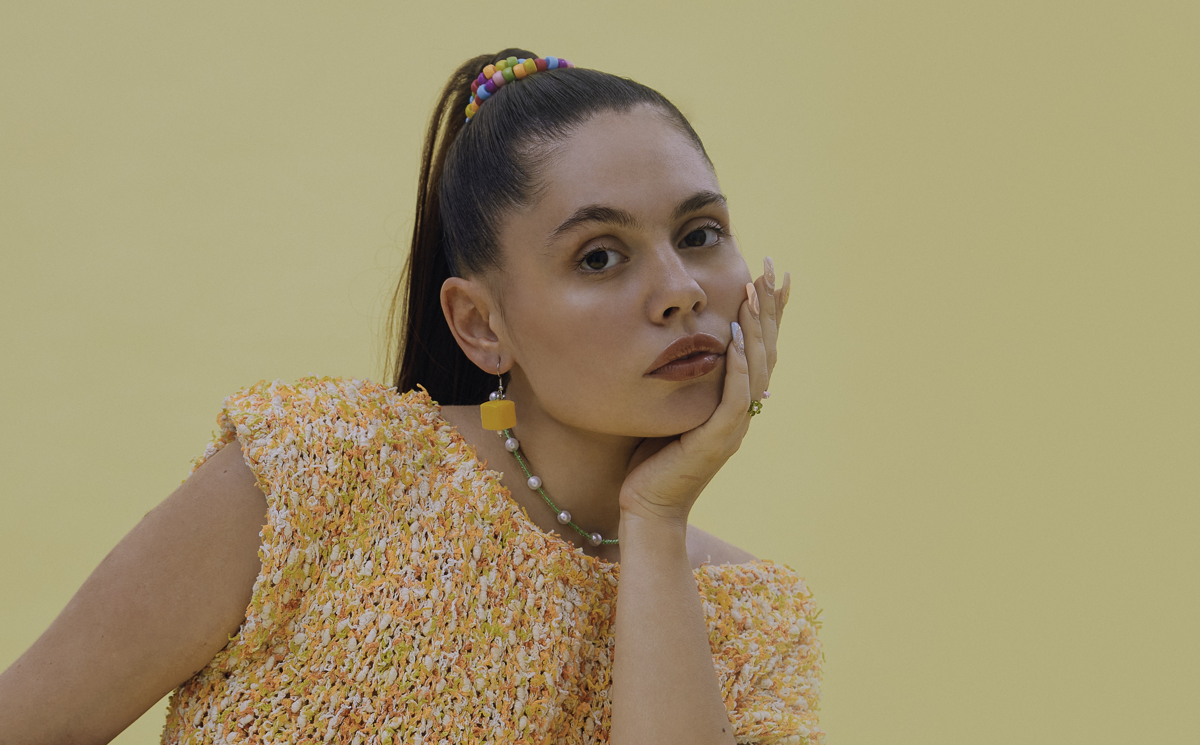 "TE VEO" es lo nuevo de Simona &iexcl;y ya est&aacute; disponible!