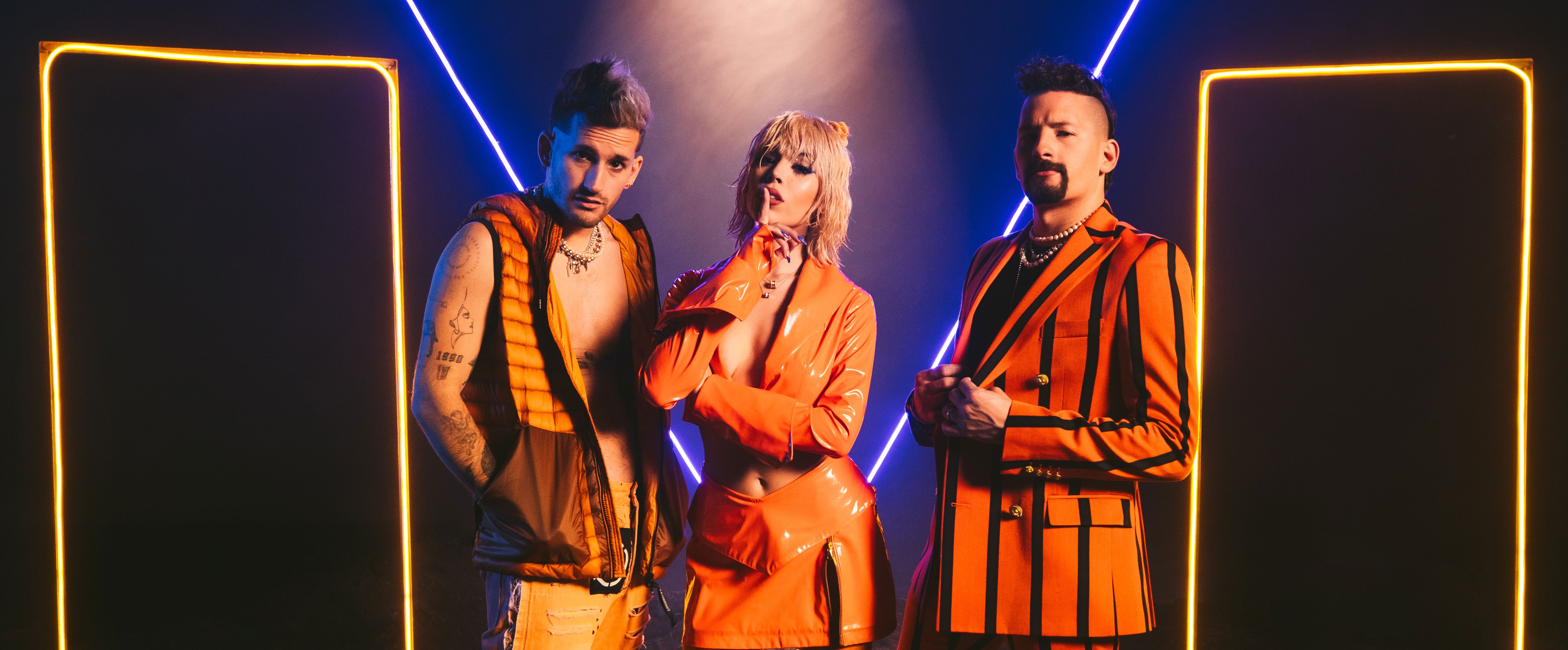 &iexcl;YA SALI&Oacute;! Danna Paola & Mau y Ricky presentaron "Cachito"